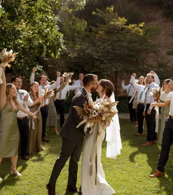 Romantic Earth-Tone Wedding at the Memorial House