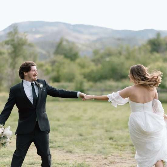 Host a Romantic Wedding at Rist Canyon Inn