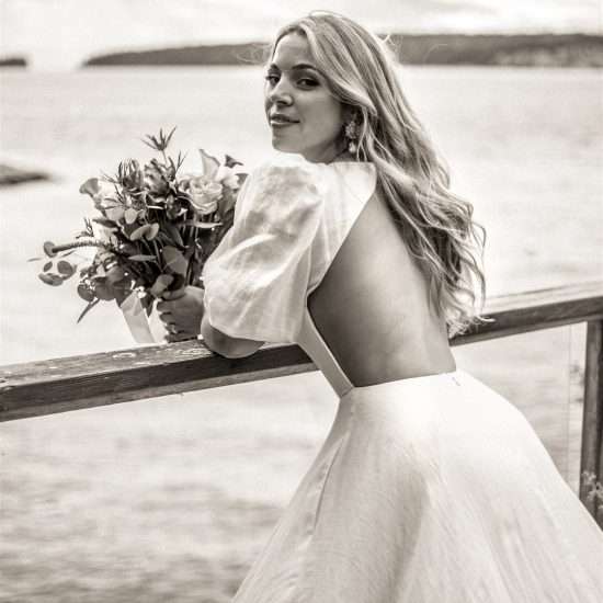 Intimate and Scenic Seaside Nuptials