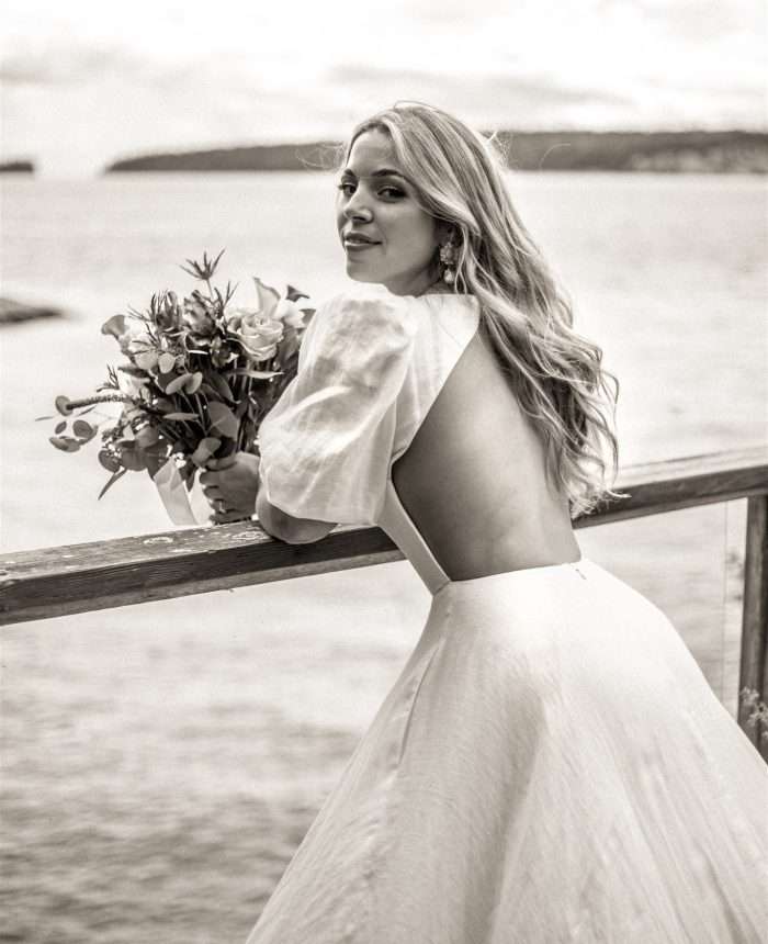 Intimate and Scenic Seaside Nuptials