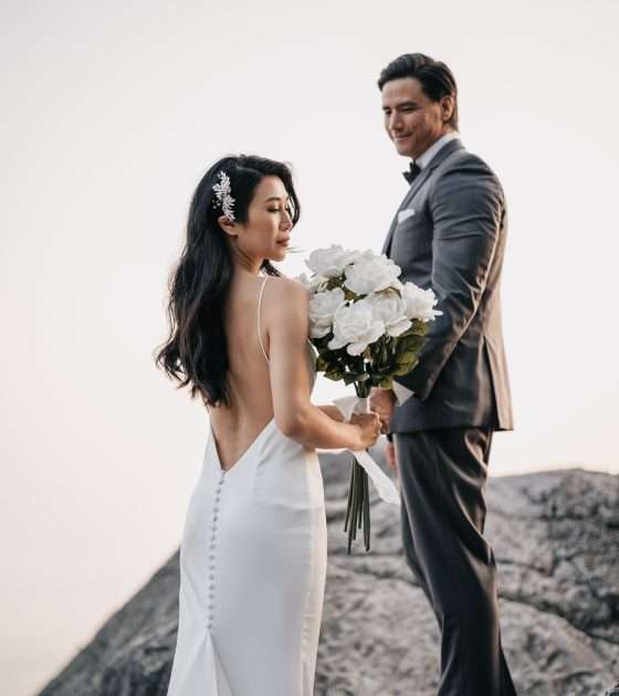 Stylish Coastal Elopement in West Vancouver