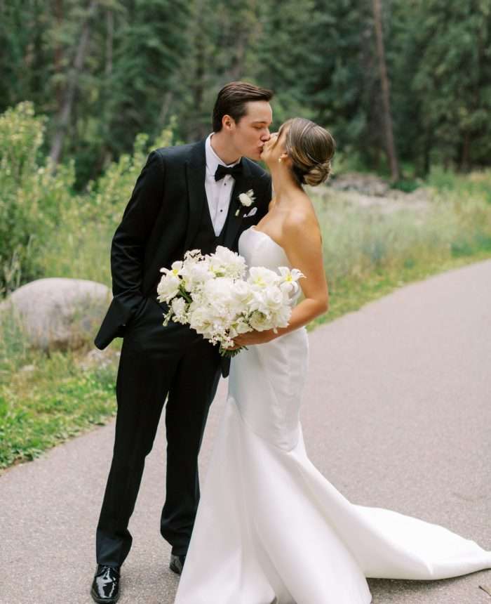 Elegant “Something Blue” Wedding in Vail