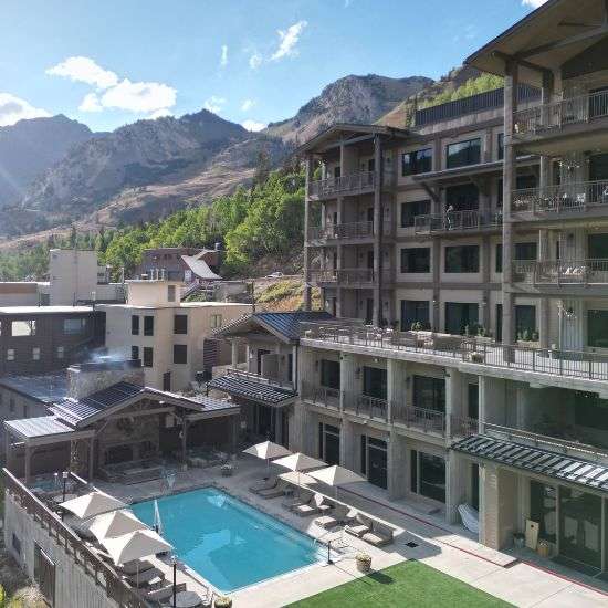 Snowpine Lodge <span> | Utah Wedding Venue + Rehearsal Venue </span>