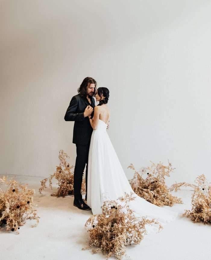 Moody and Dramatic Autumnal Styled Shoot