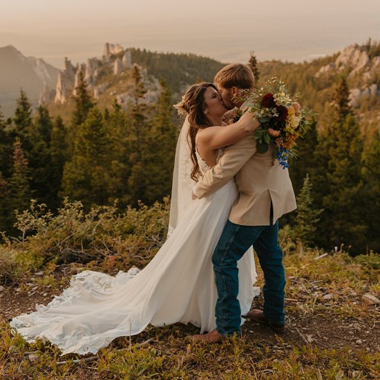 Red Lodge Mountain Weddings <span> | Red Lodge Montana Wedding Venue + Rehearsal Venue </span>