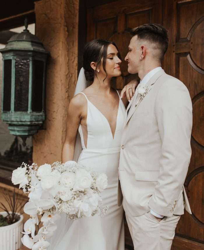 Chic Ivory I Dos at a Tuscan-Style Estate