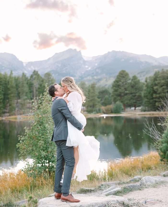 Engagement Session with Dogs, Drinks and Divine Views