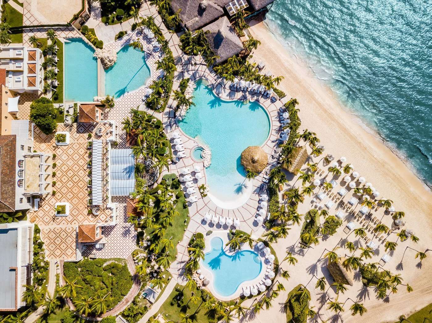 Caribbean Charms: 6 Idyllic Honeymoon Destinations in the Caribbean