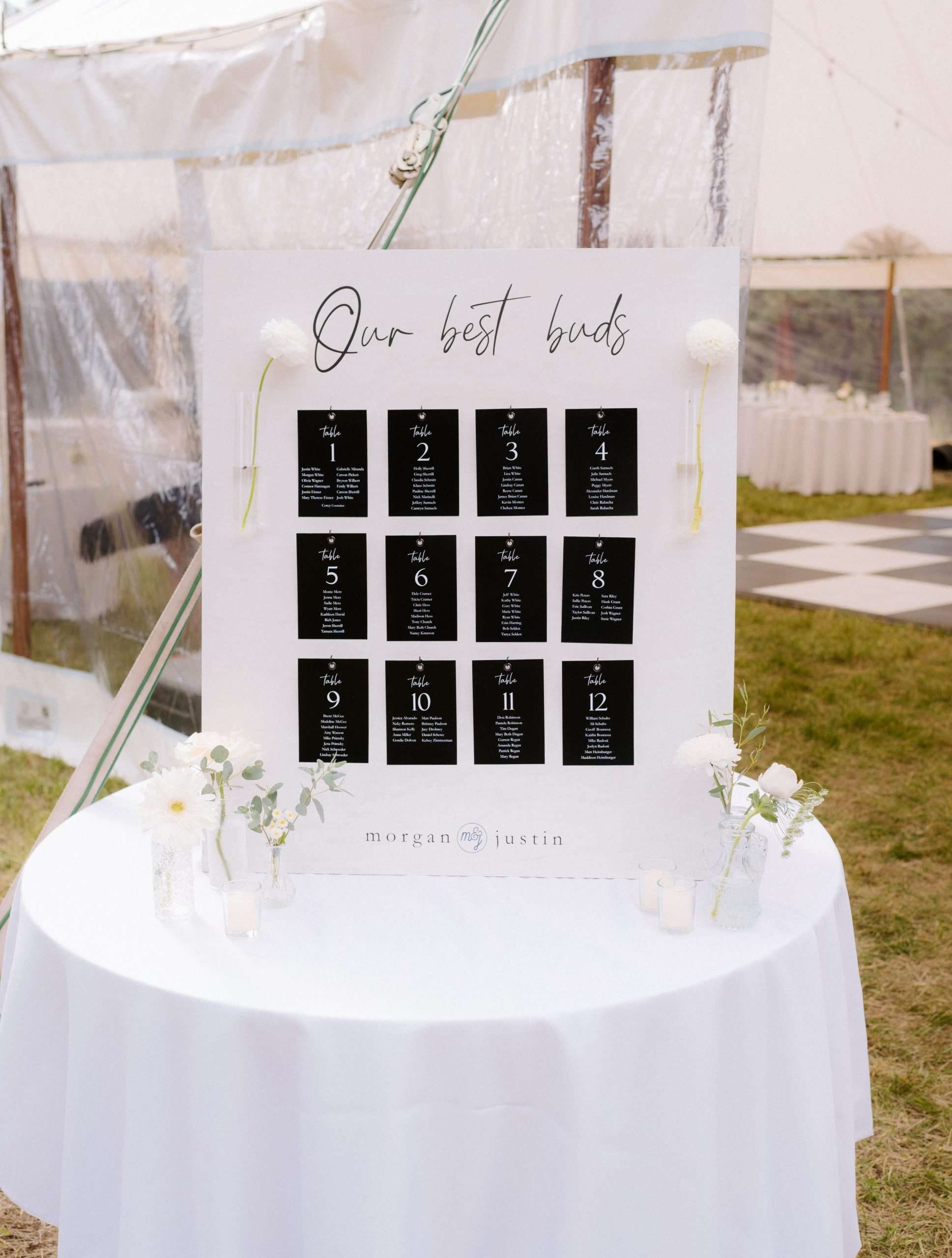 adorable seating chart idea for a Colorado wedding