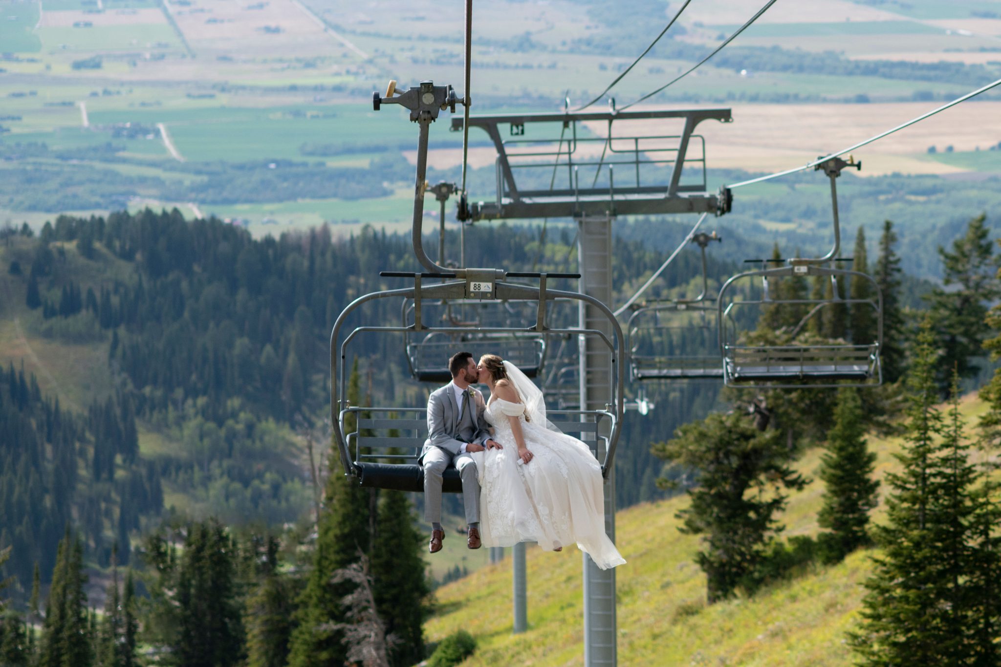 Host a Summertime Wyoming Wedding at Grand Targhee Resort