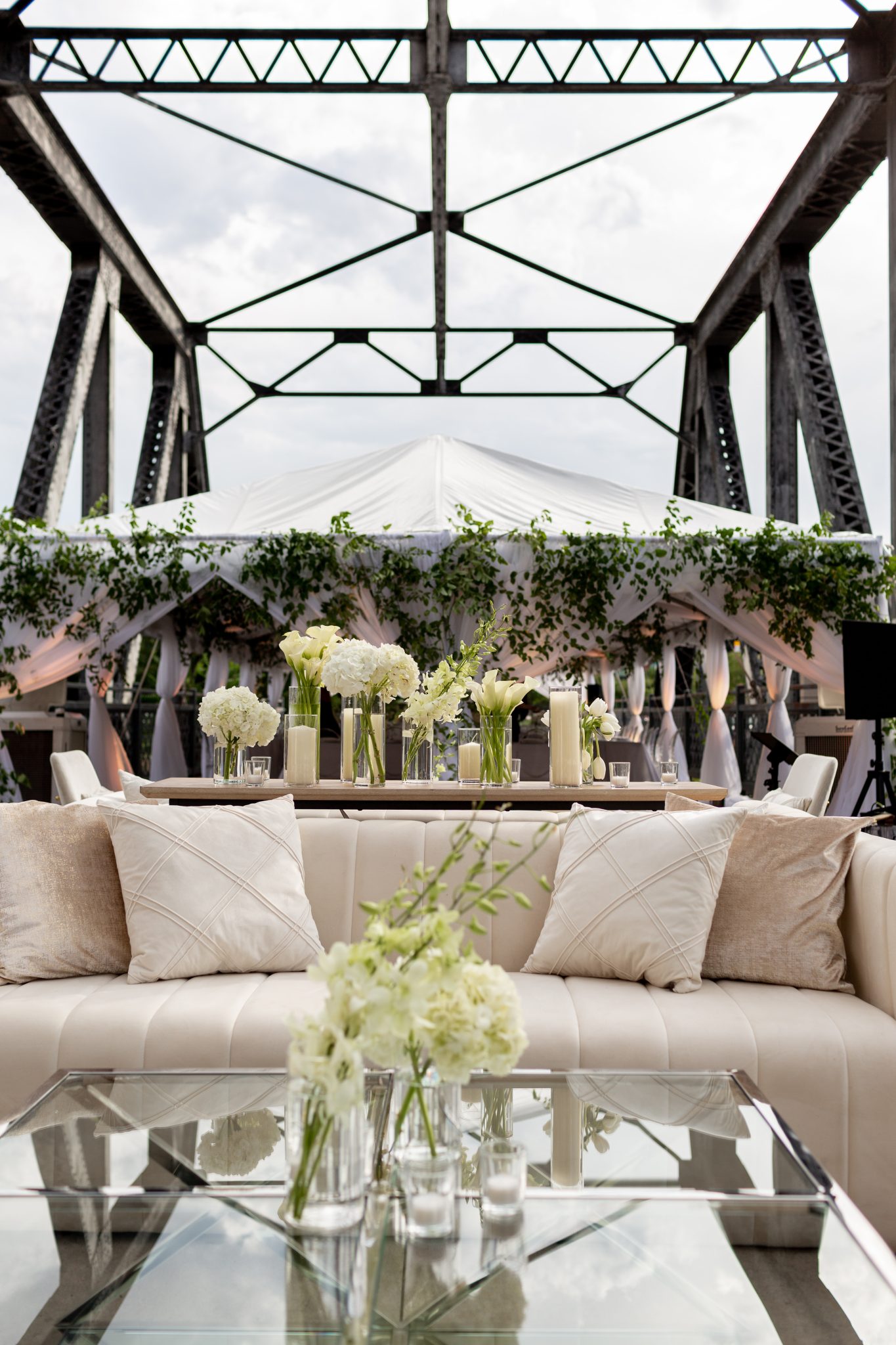 Denver Botanic Gardens Colorado Wedding rehearsal dinner outside set up