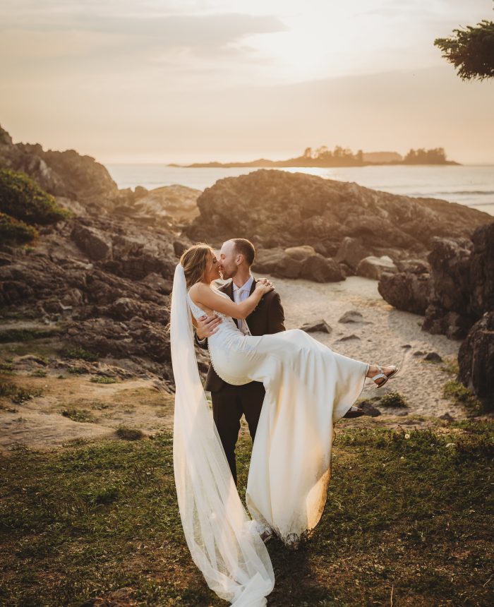 Romantic Summer Beach Wedding in BC