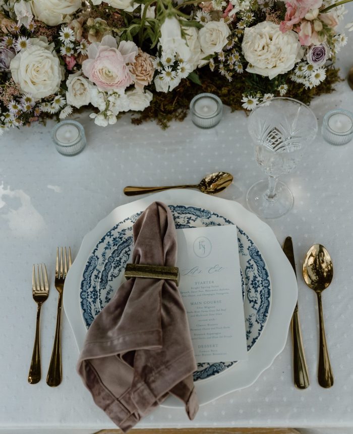 Soft and Romantic Boise Styled Shoot