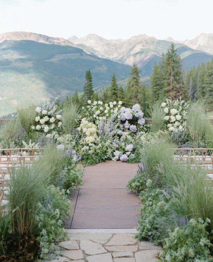 I Dos at The 10th Filled with Lush Ceremony Florals