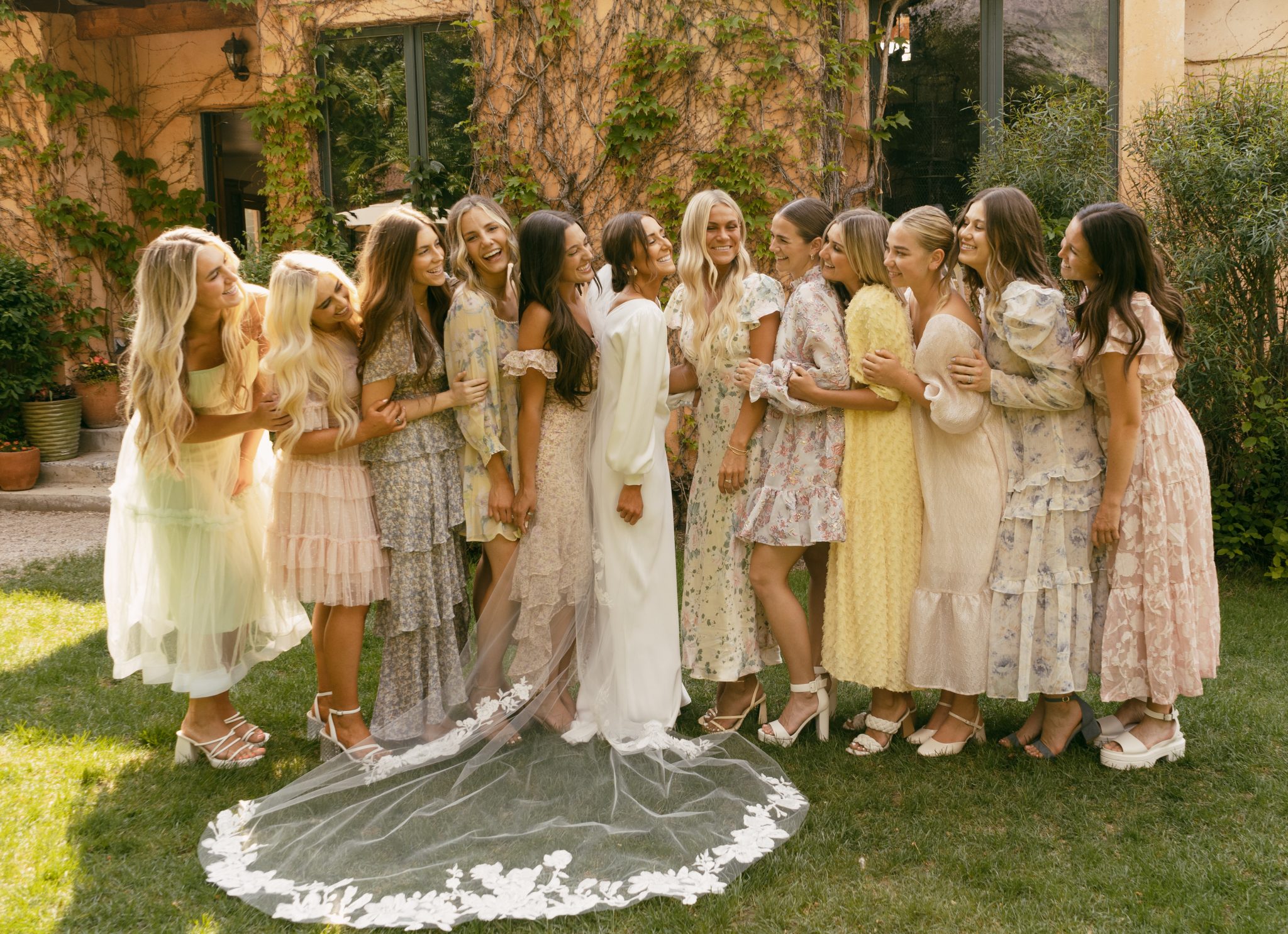 utah bridesmaid dresses A guide to mismatched bridesmaid dresses