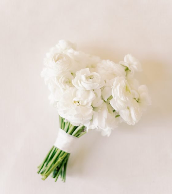 Sleek and Cultural Touches at a Colorado Golf Course Wedding