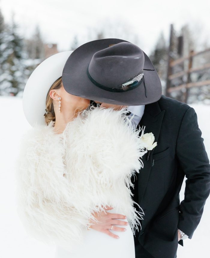 Cozy and Chic Winter Vail Nuptials