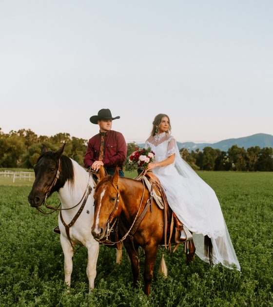 Charming Summertime Wyoming Wedding