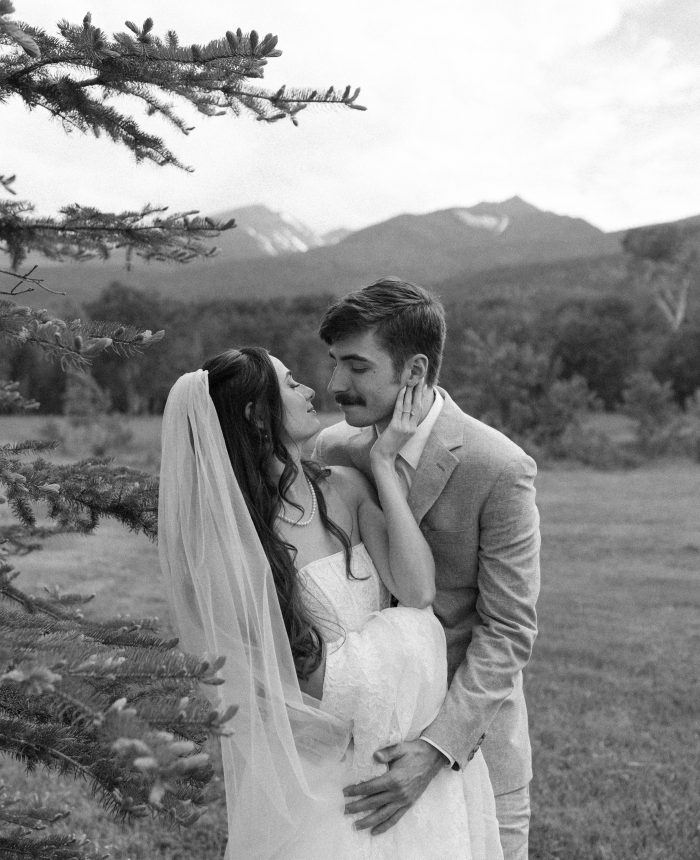 A Heartfelt Westcliffe Wedding at a Beloved Family Home