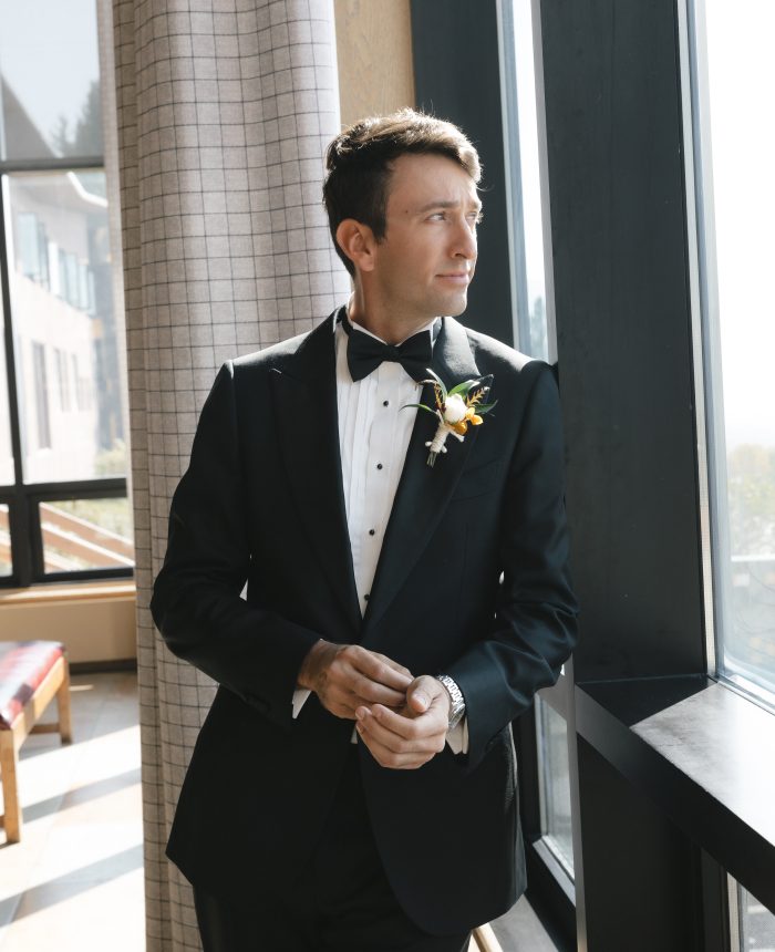 Romantic Wyoming Wedding in the Heart of Fall