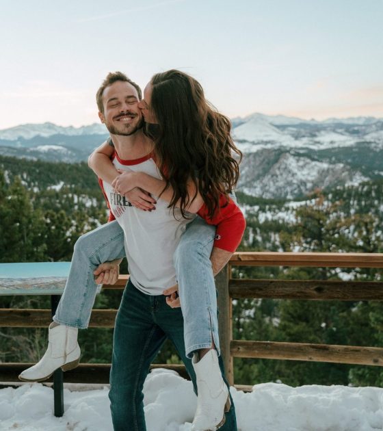 Romantic Snowy Peak Engagements in Boulder