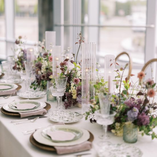 Enchanting and Posh Colorado Styled Shoot
