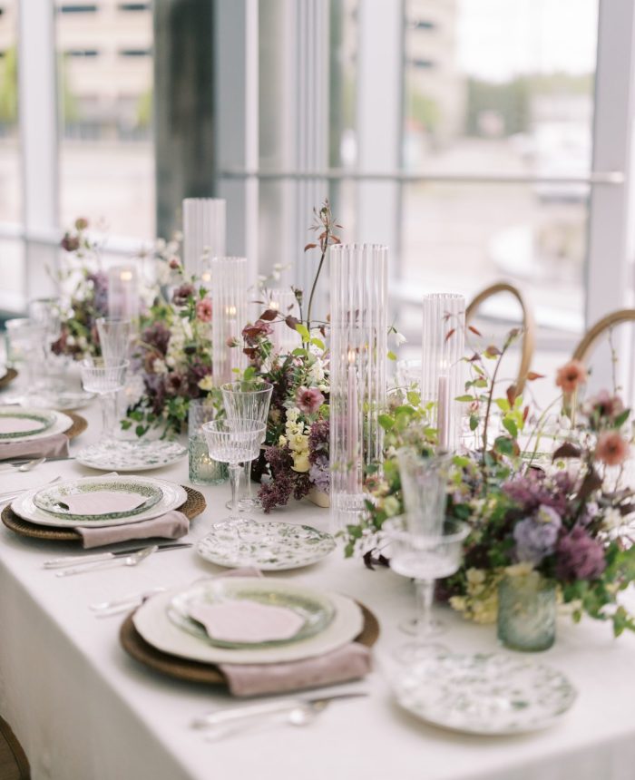 Enchanting and Posh Colorado Styled Shoot