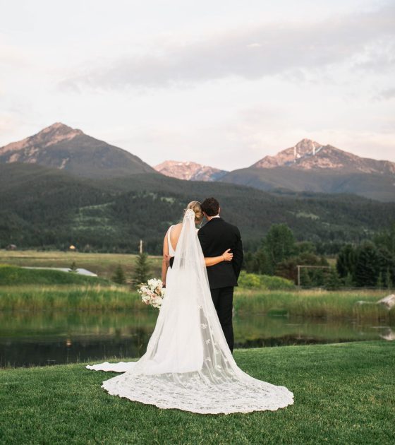 Pretty and Rustic Ranch Wedding in Montana