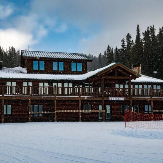 Meadowlark Ski Lodge