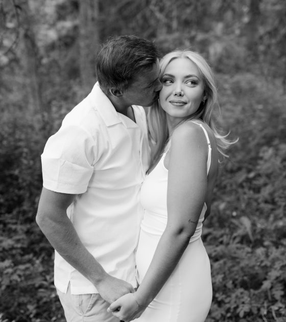 Alberta Lakeside Engagements with a Chic and Effortless Vibe
