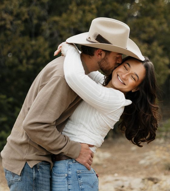 A Heartfelt Anniversary Session in The Southwest