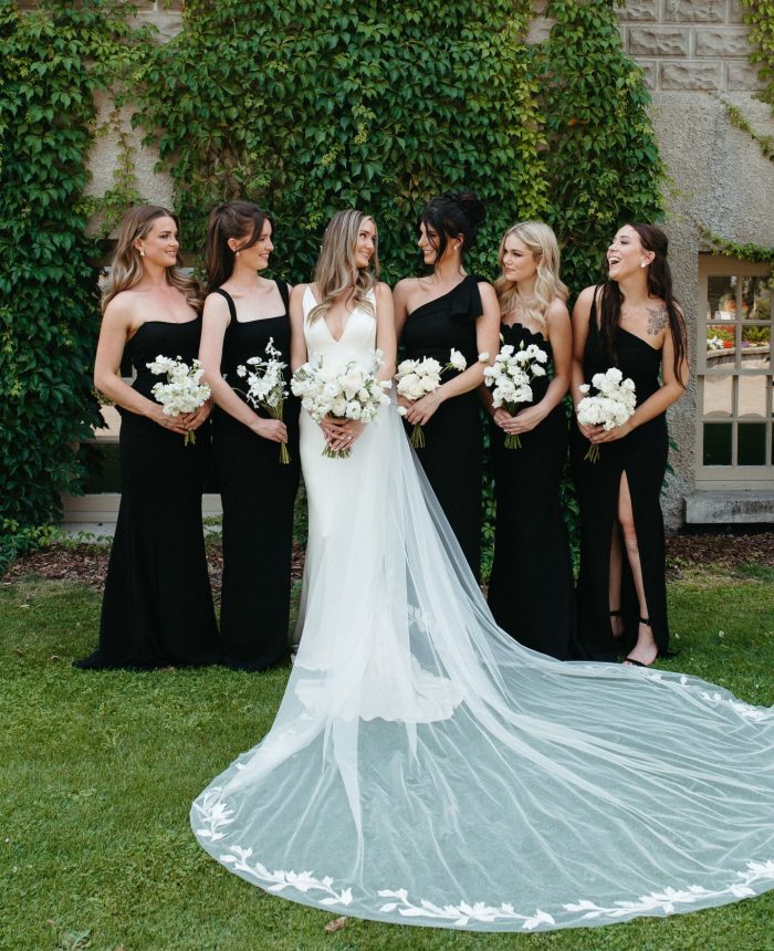 A Chic and Minimalist St. Eugene Golf Resort & Casino Wedding