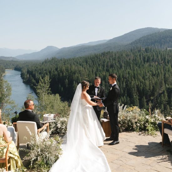 Elegant Riverfront Wedding at a Montana Private Estate