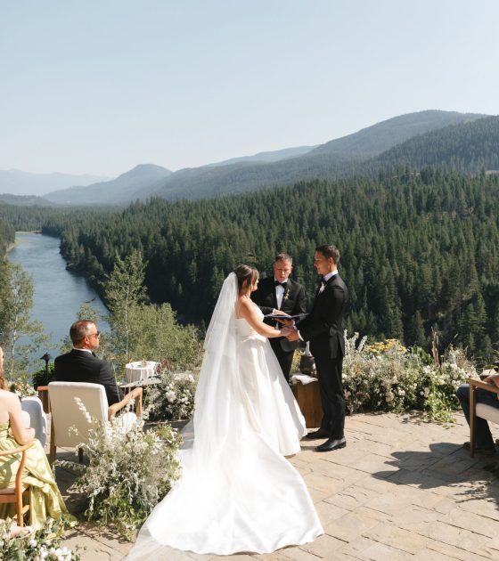 Elegant Riverfront Wedding at a Montana Private Estate