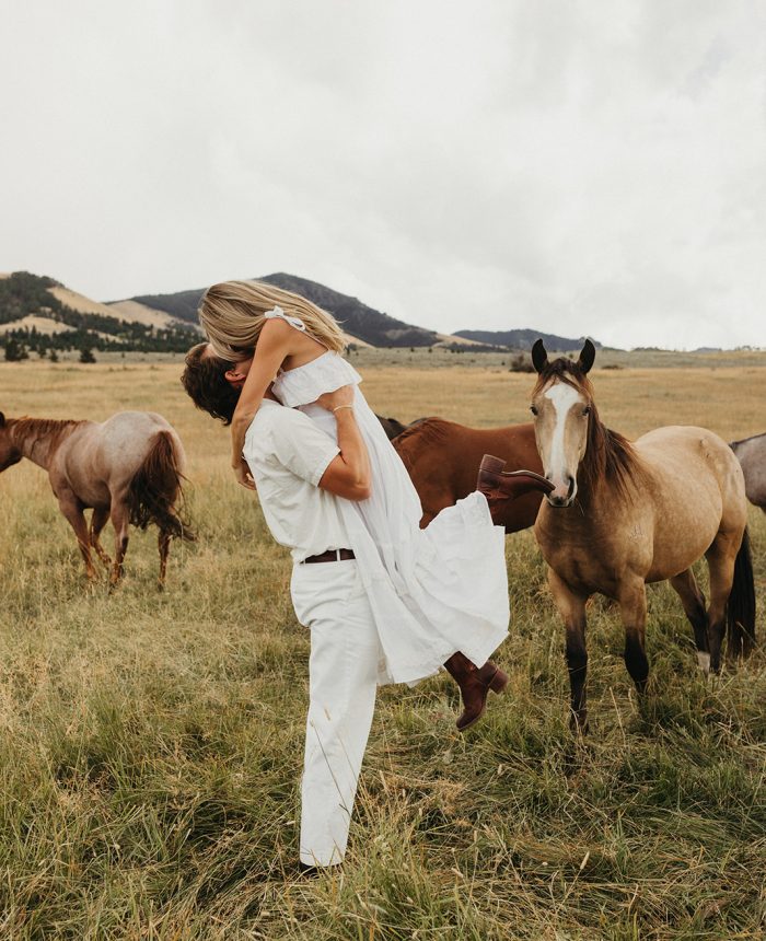 Cute Western Engagements in Montana’s Rolling Fields