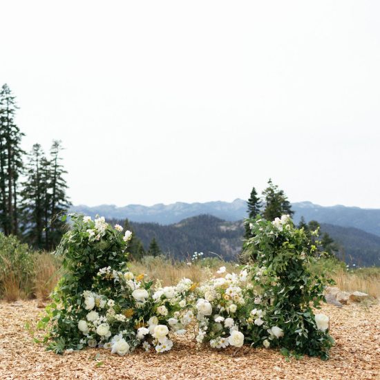 Ethereal and Romantic “I Dos” in Truckee