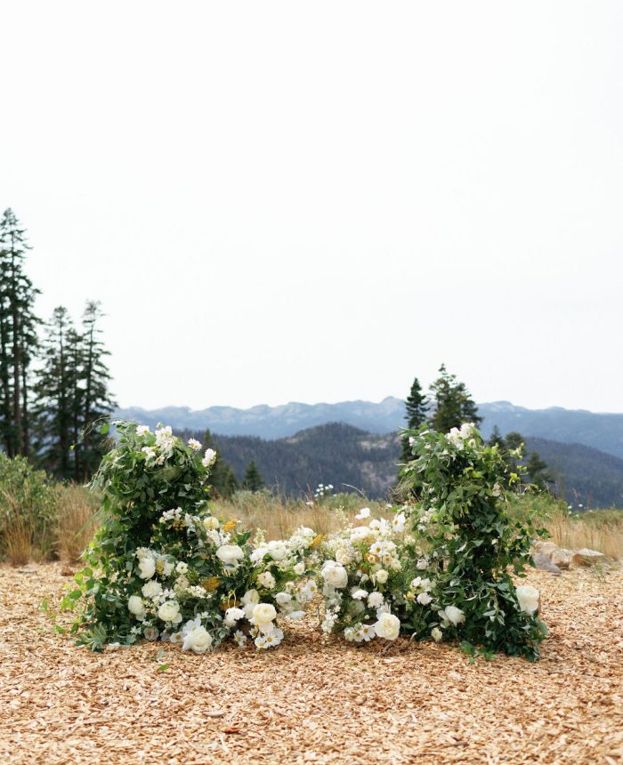 Ethereal and Romantic “I Dos” in Truckee
