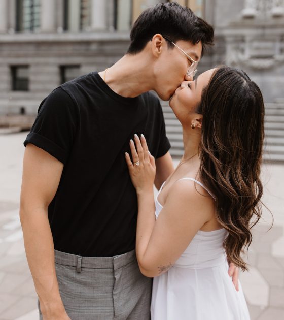 Effortlessly Chic City Engagements in Vancouver