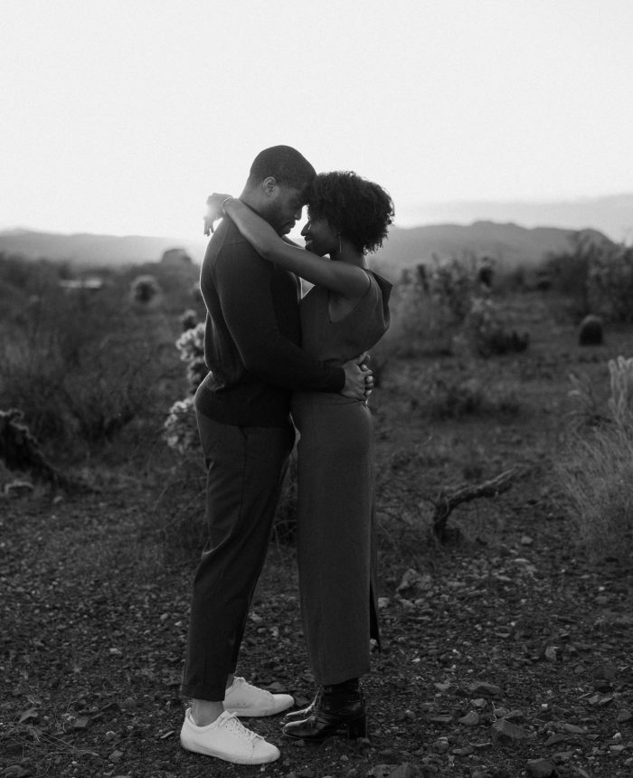 Stylish and Sunlit Desert Engagements in Arizona