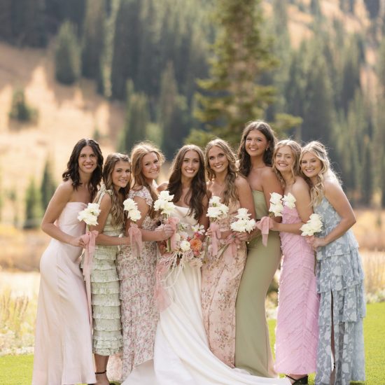 Autumn Lodge Wedding in Utah with Soft and Textured Blooms