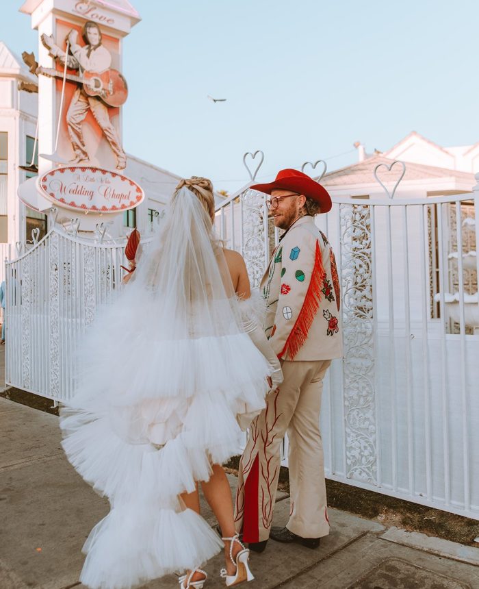Bold Vegas Elopement with a Retro Flair