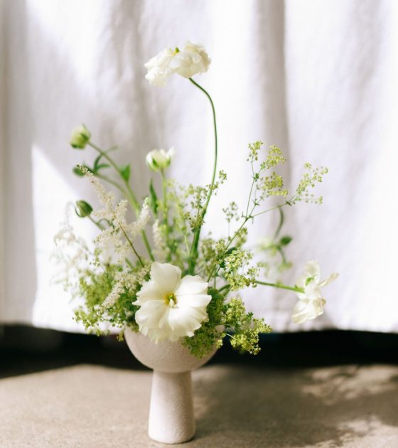 Clean and Crisp Greenhouse Styled Shoot