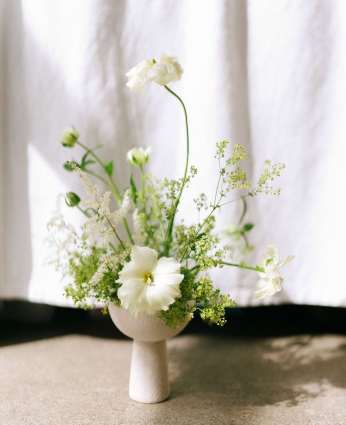 Clean and Crisp Greenhouse Styled Shoot