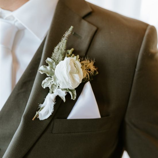 Elevated Calgary Wedding Inspo in Olive and White Hues