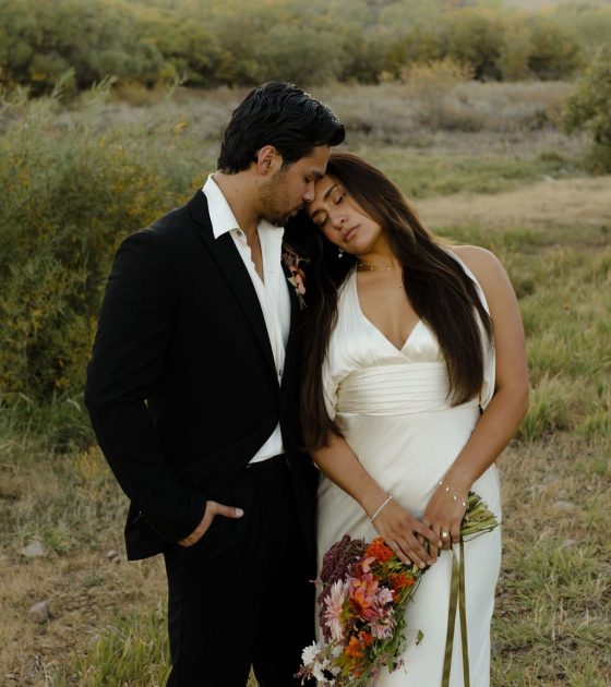 Utah Elopement Inspiration with Heartfelt Moments