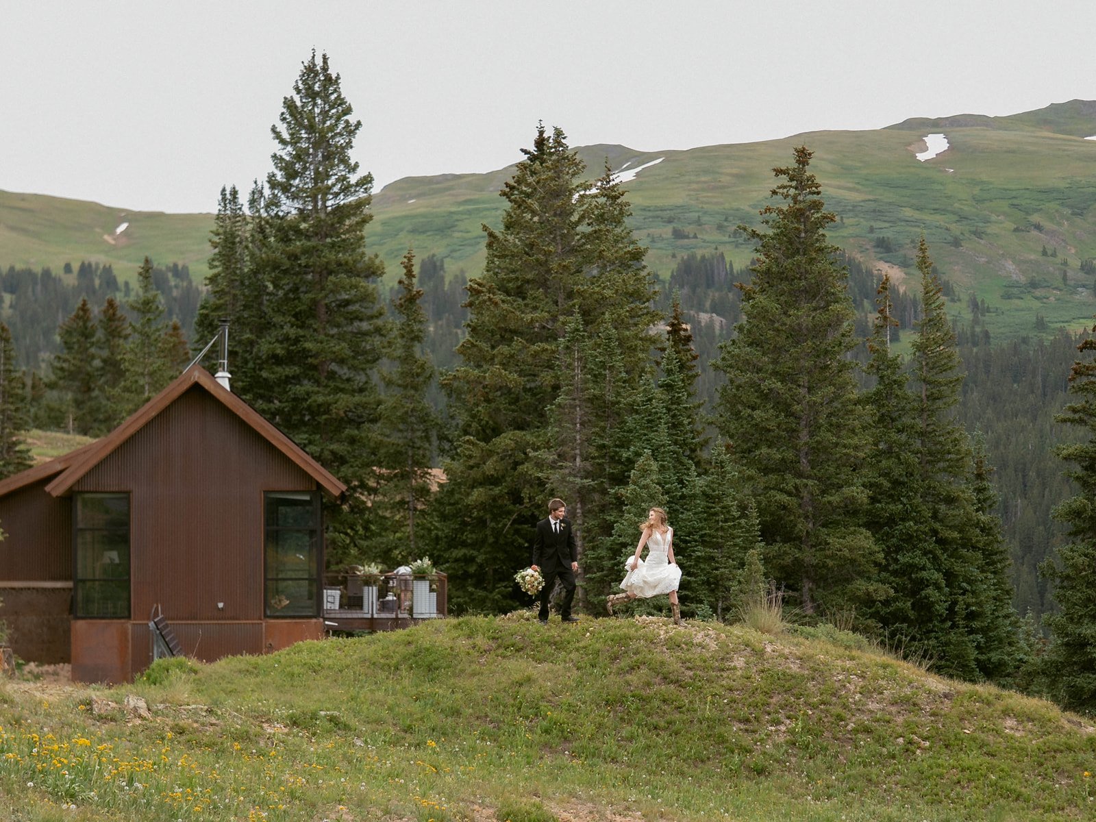 Rugged Romance: Campfire Ranch Red Mountain Pass Elopement Inspiration