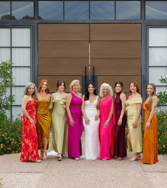 Lively Spring Palette for a Wedding in Arizona