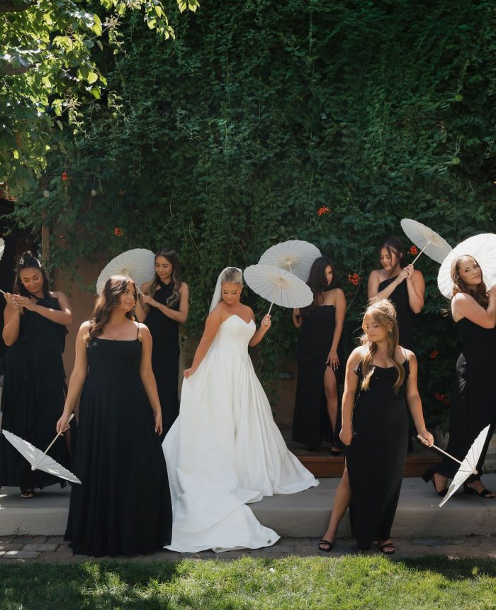 Chic Vineyard Wedding in Idaho Set in Candlelit Romance