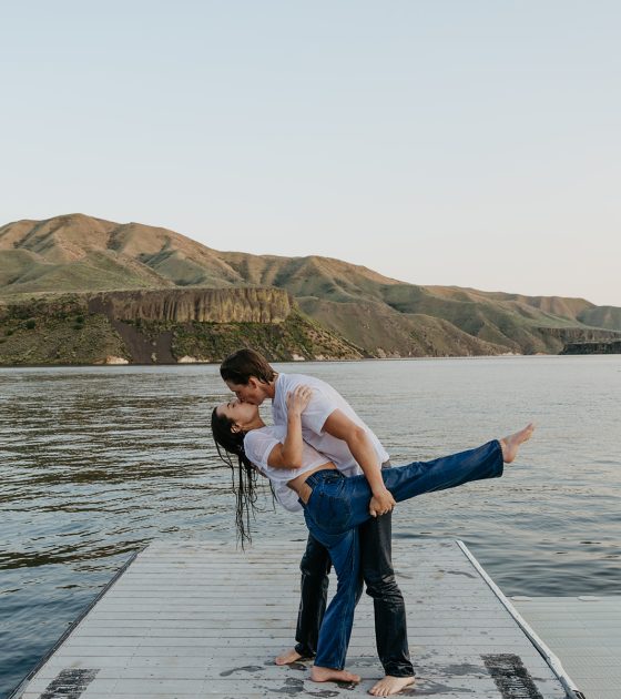 Idaho Engagement Session Full of Carefree Springtime Romance