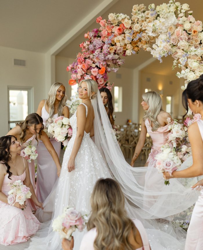 Colorful Desert Wedding with Effortless Elegance in Arizona